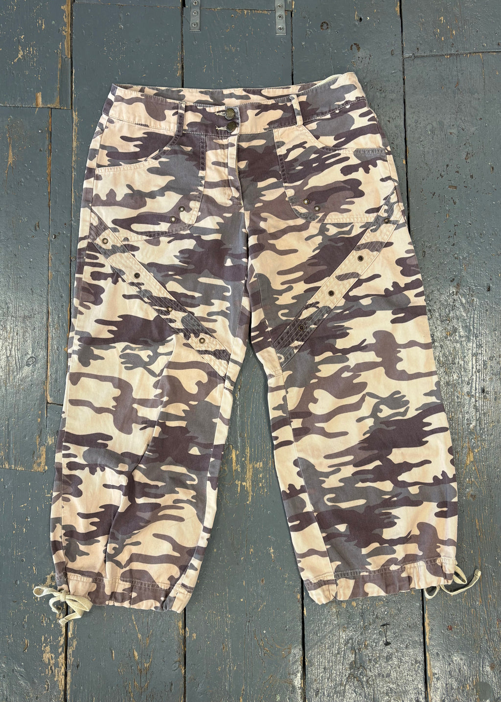 Camo Cargo Capri Pants