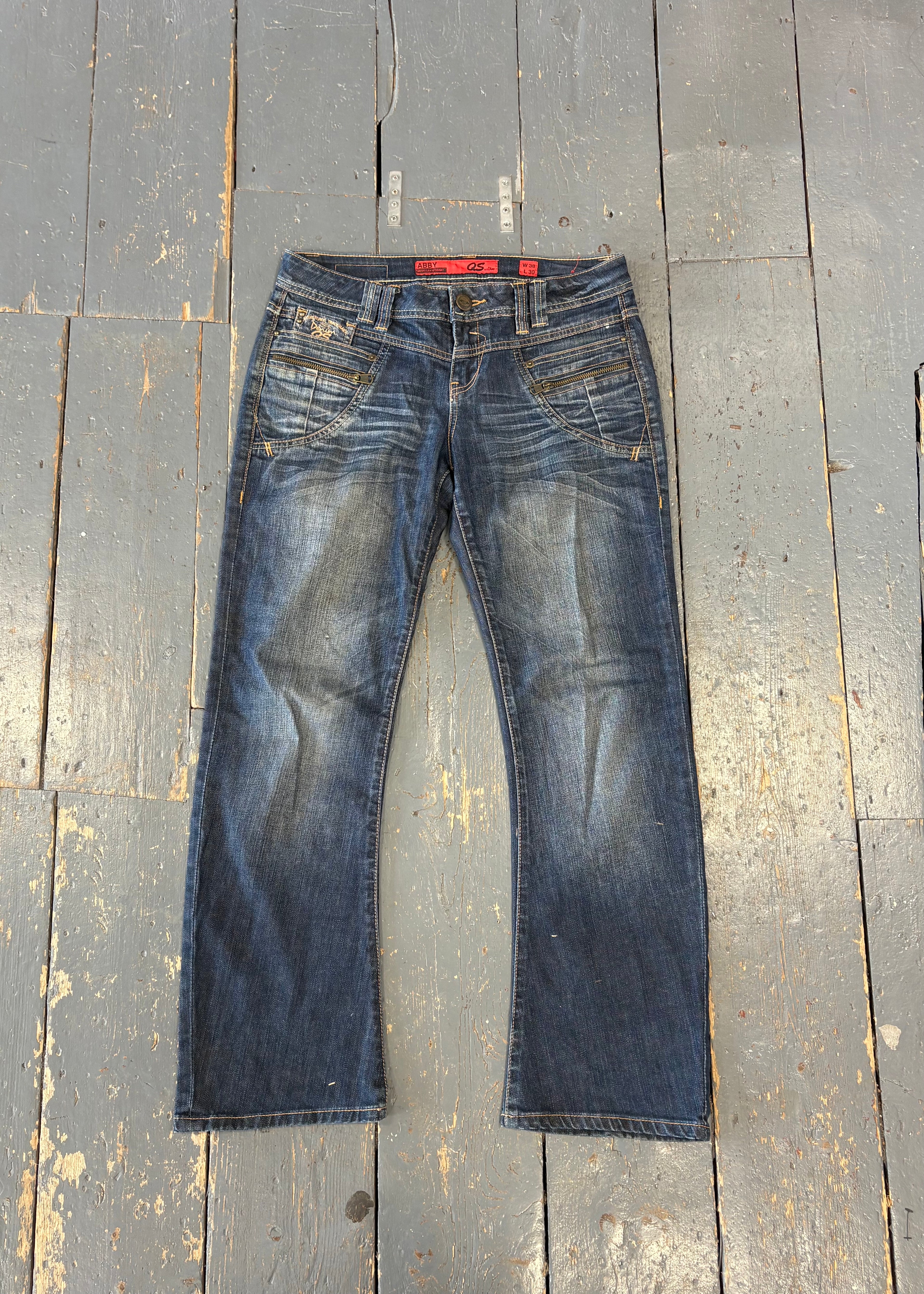 Low-Rise Straight Leg Jeans